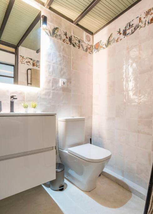 Apartamento Gran Via Sol Location In Center Of *