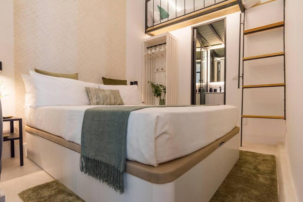Apartamento Gran Via Sol Location In Center Of *