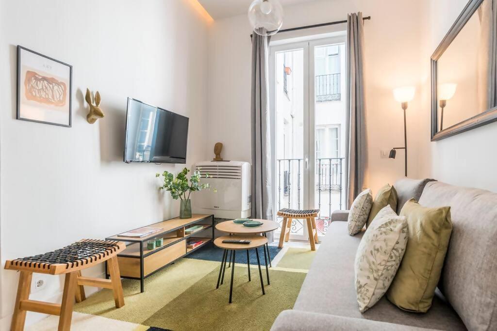 Gran Via Sol Location In Center Of Apartamento Madrid