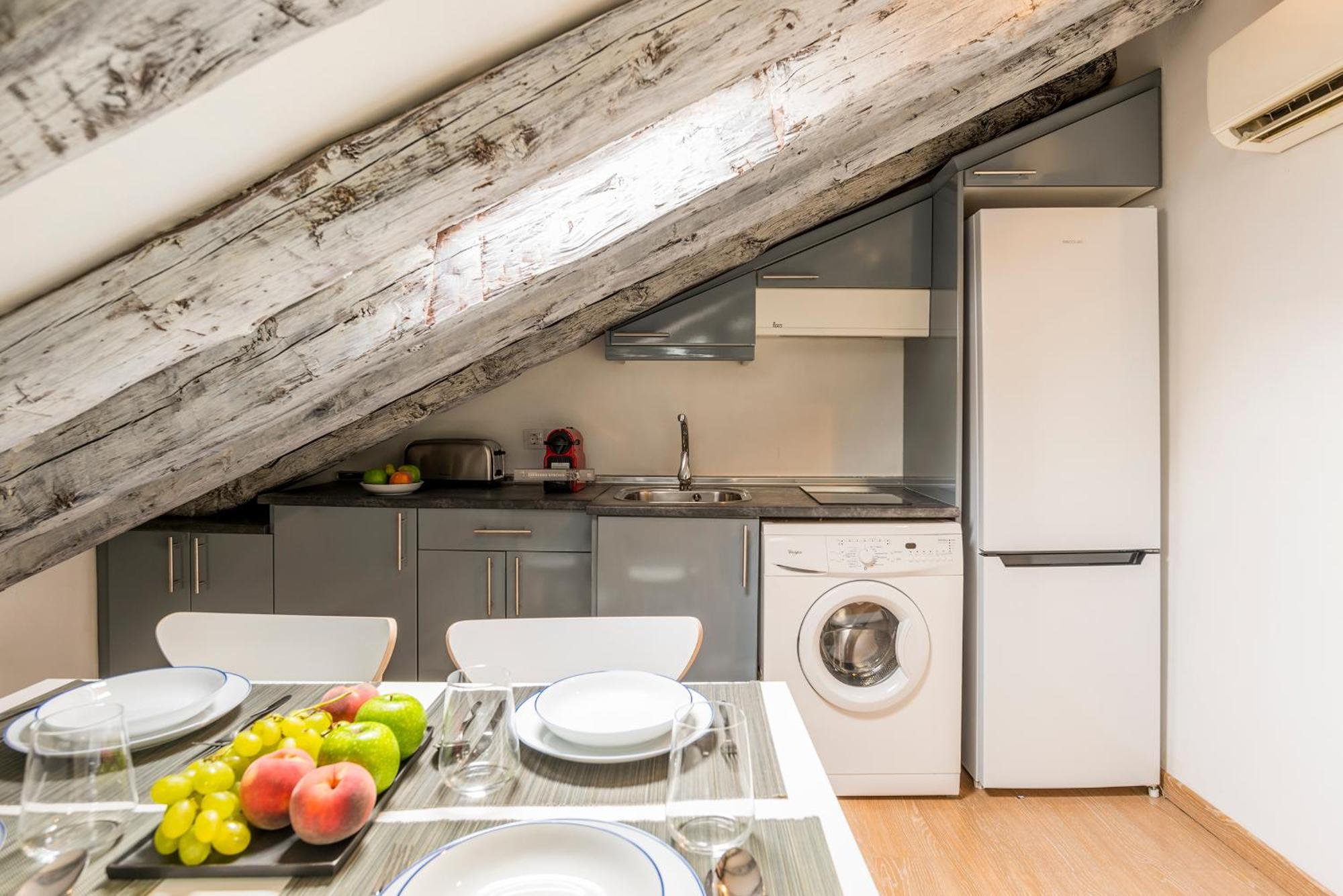 Estudio Nuevo - Gran Via Apartamento