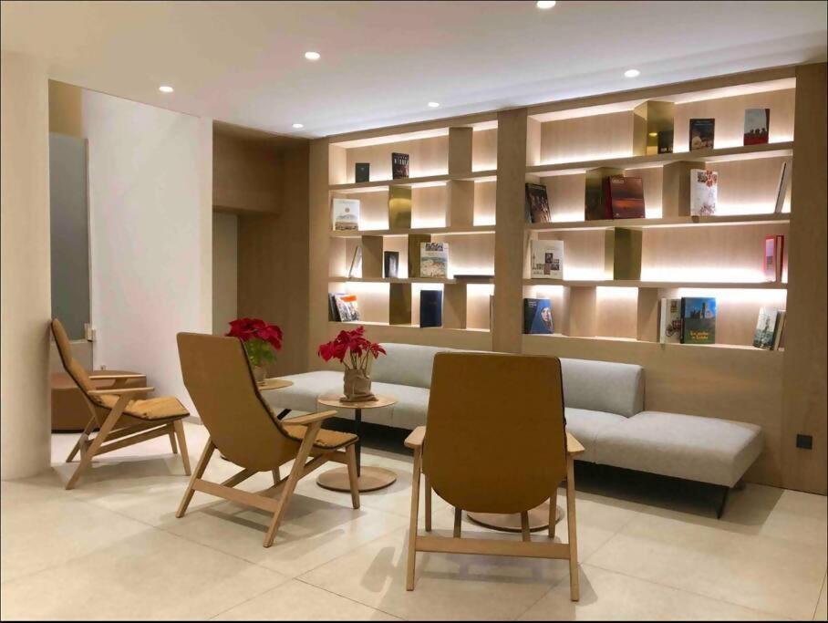 Serrano Retiro Parkplaza De Cibeles Apartamento