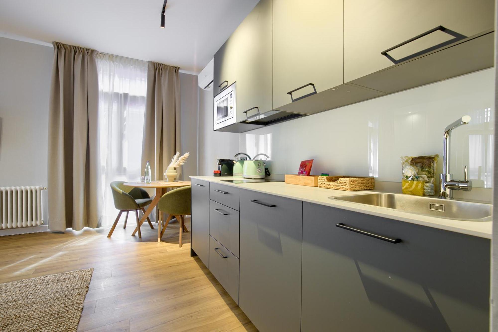 Dobo Homes - Bq38 * Madrid