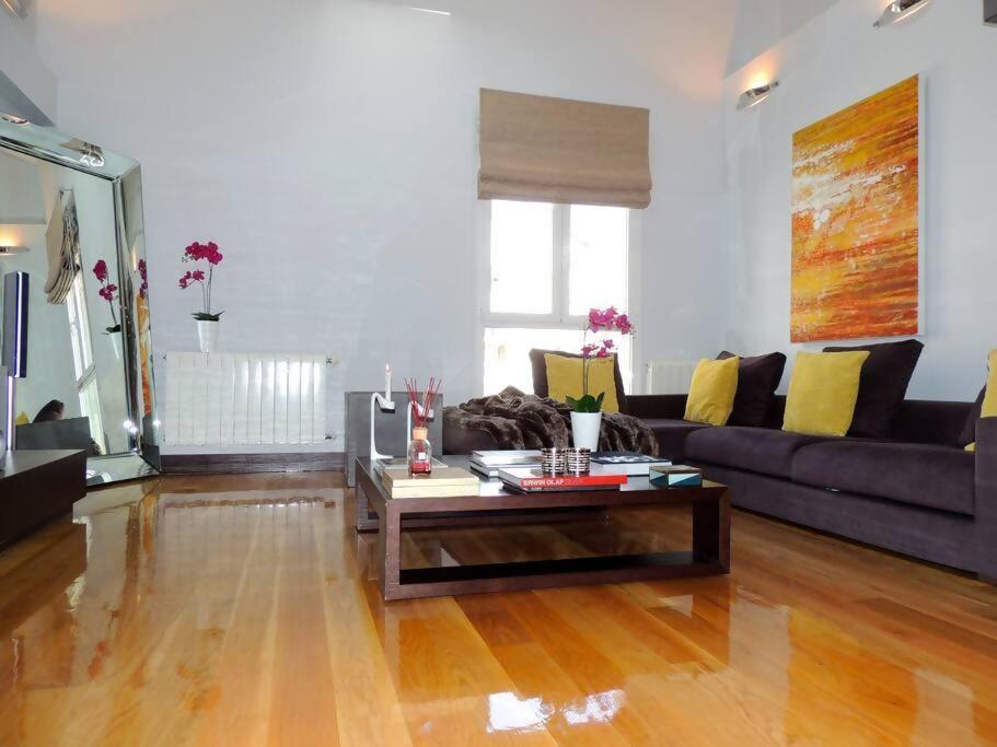 Luxury Duplex 10 Min From Gran Via Apartamento *