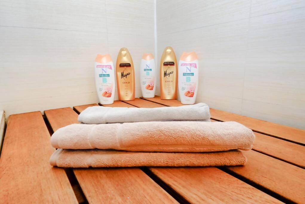 Luxury Duplex 10 Min From Gran Via * Madrid