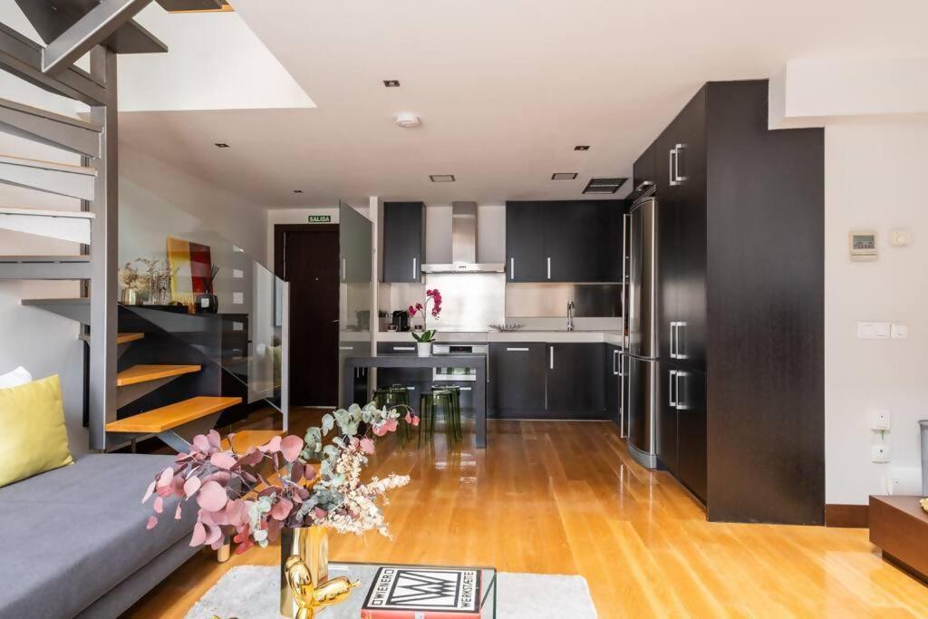 Luxury Duplex 10 Min From Gran Via Apartamento Madrid