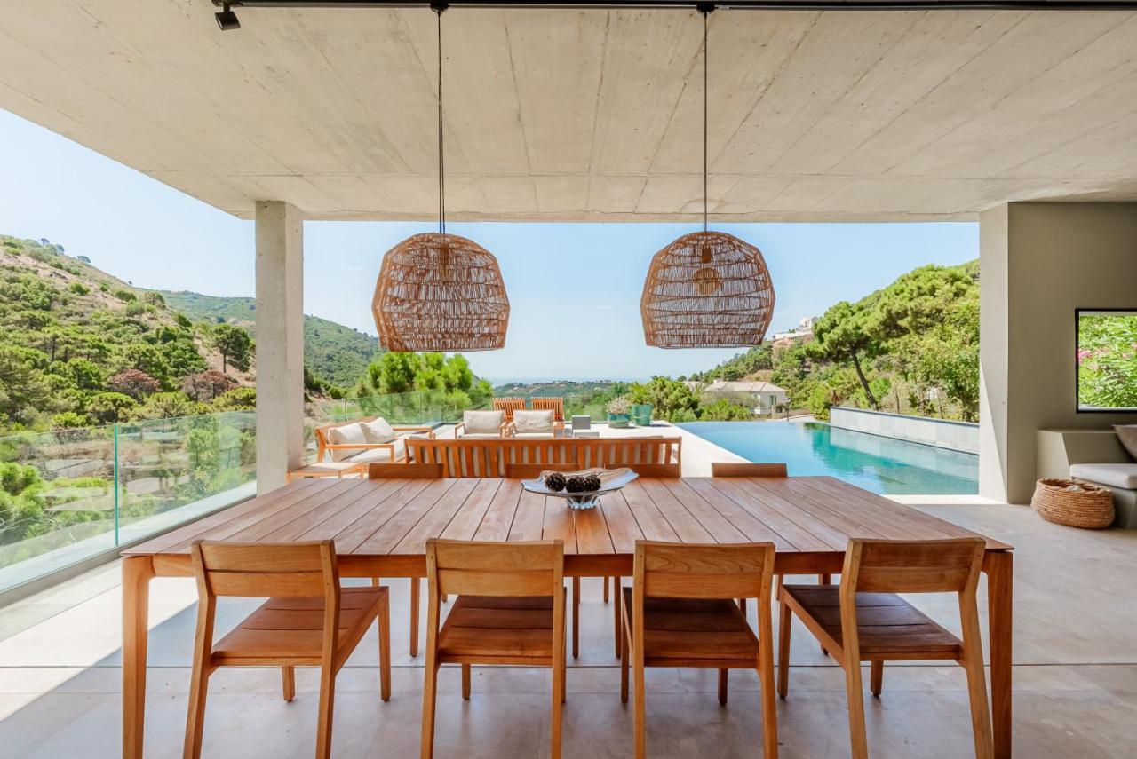 Discreta, Monte Mayor Country Club, Benahavis Holiday home *