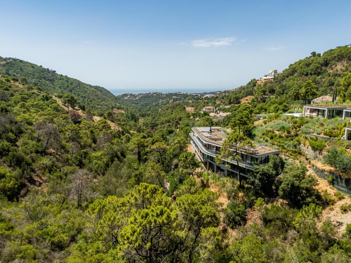 Discreta, Monte Mayor Country Club, Benahavis Holiday home *