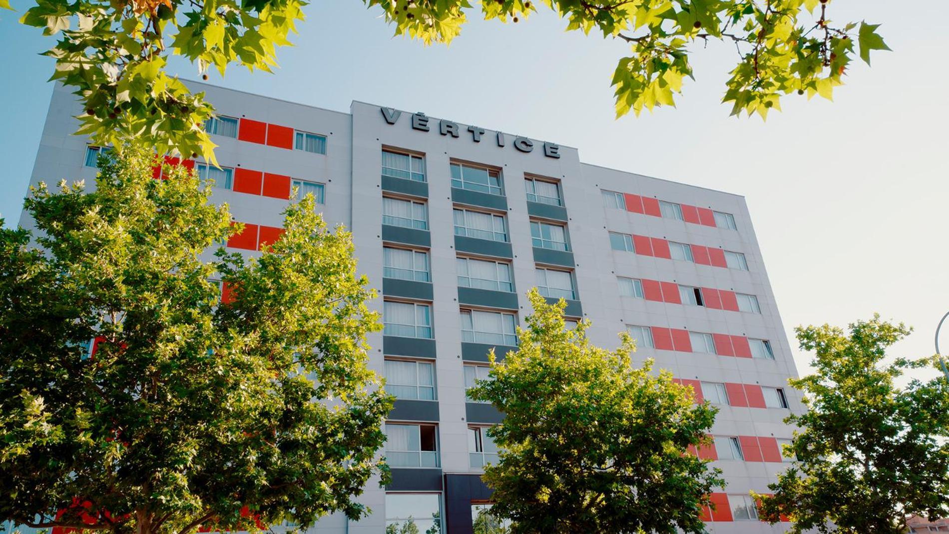 Pensión Vértice Roomspace 3*