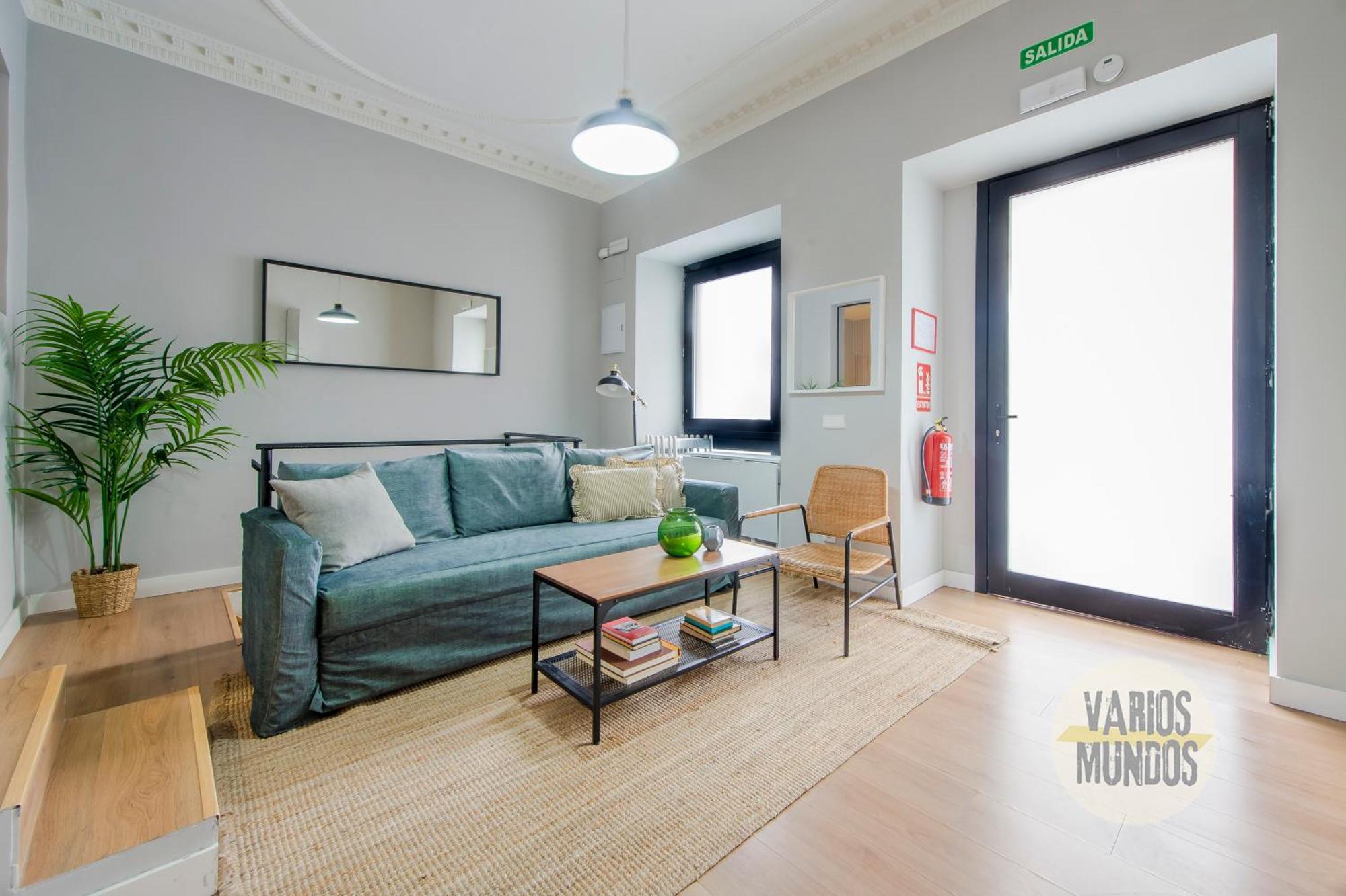 Vive El Retiro Para 7 Desde Alberto Bosch 14 E1 Apartamento Madrid