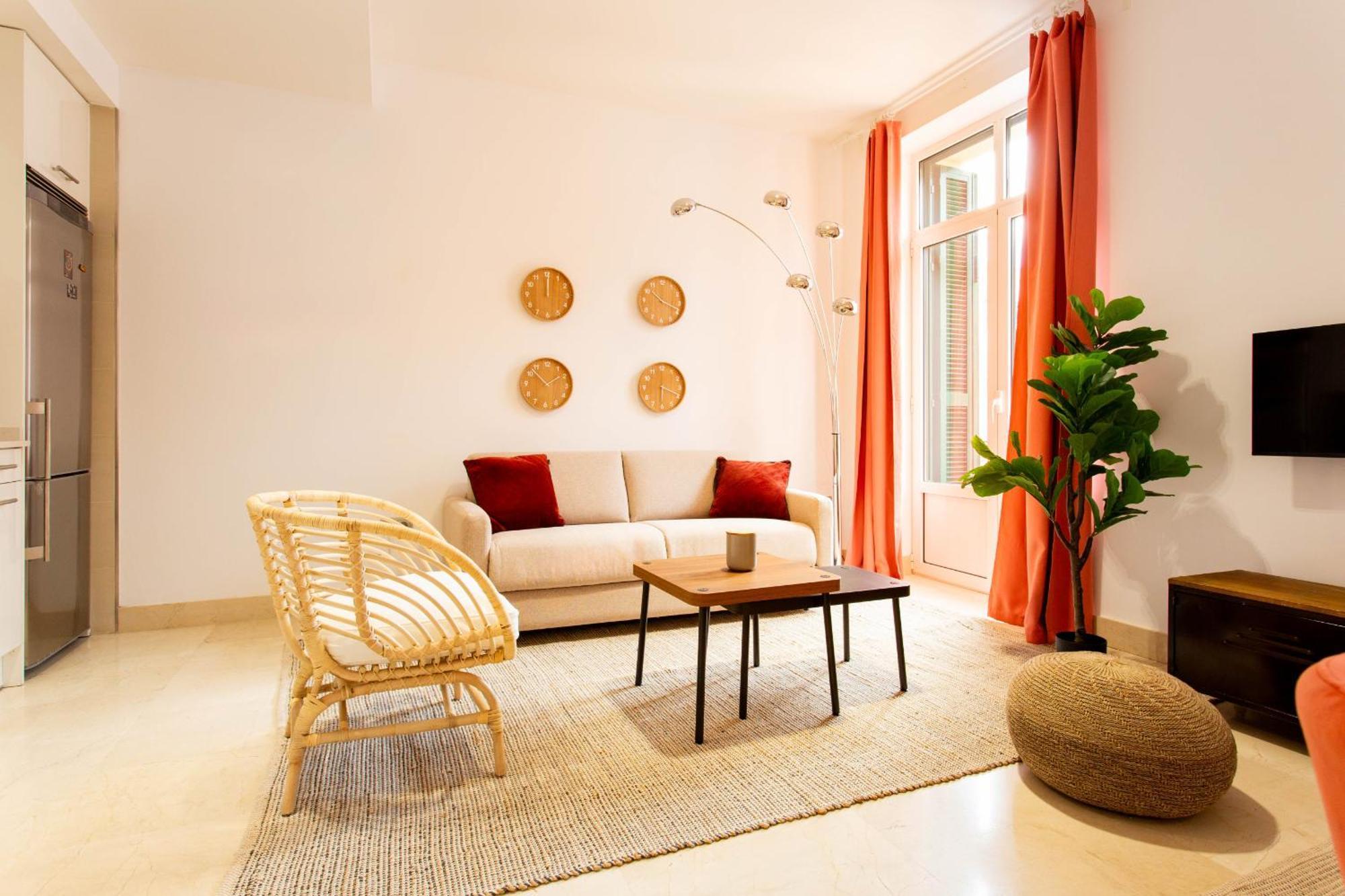 Mit House Echegaray En *