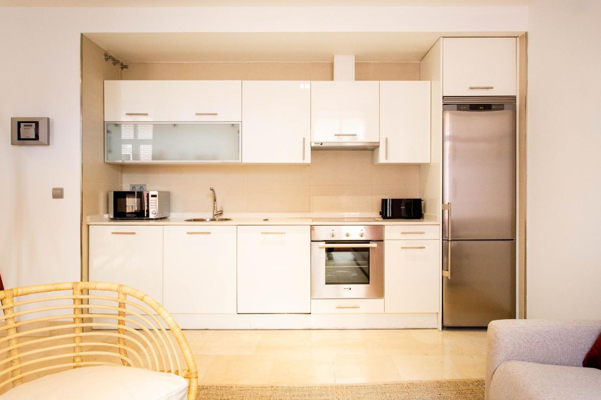 Mit House Echegaray En * Madrid
