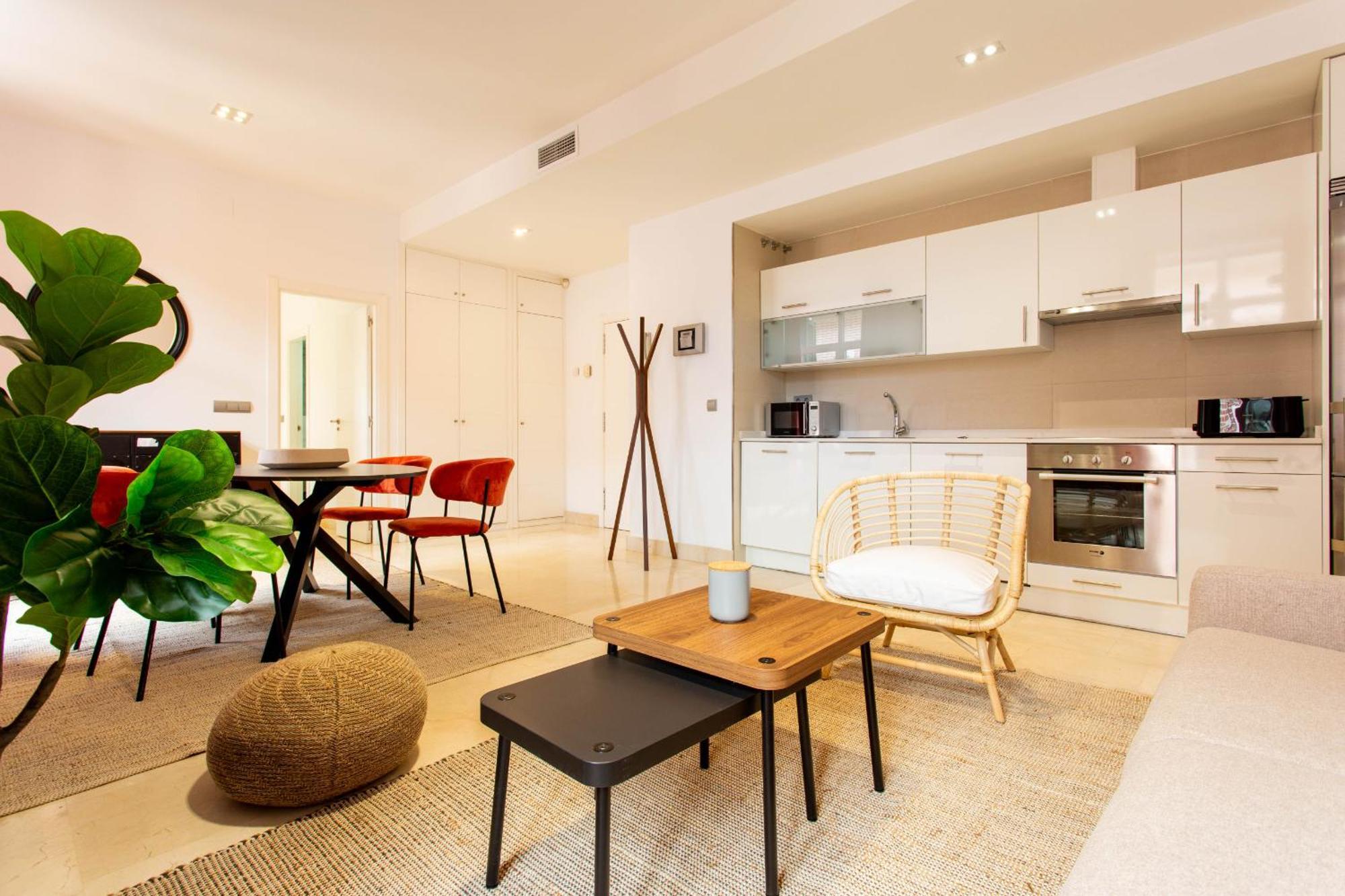 Mit House Echegaray En Apartamento