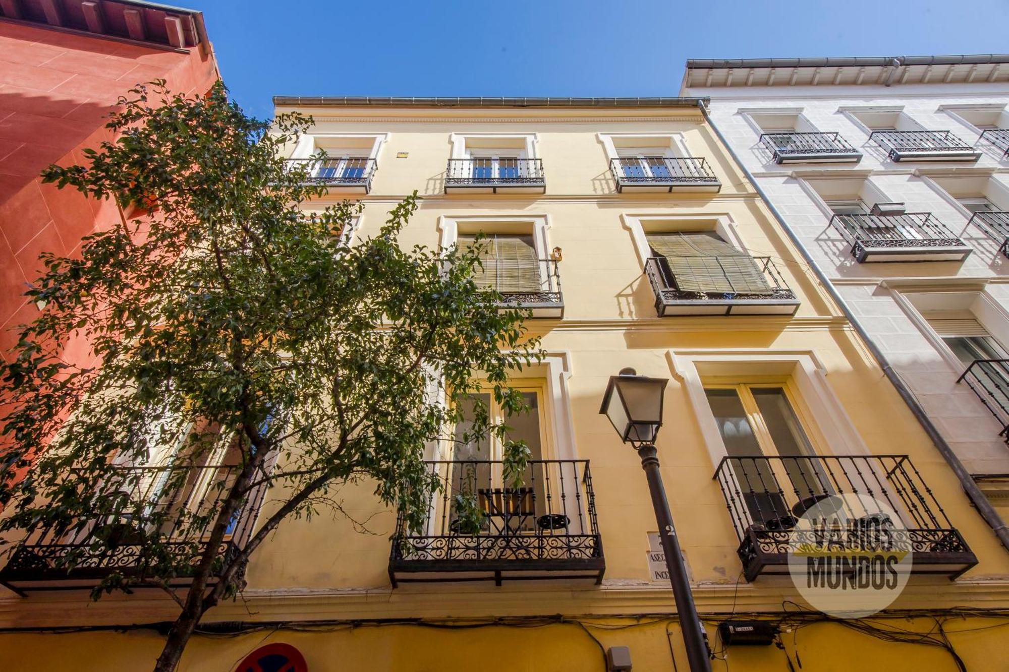 Great 6pax In The Heart Of Center Apartment *