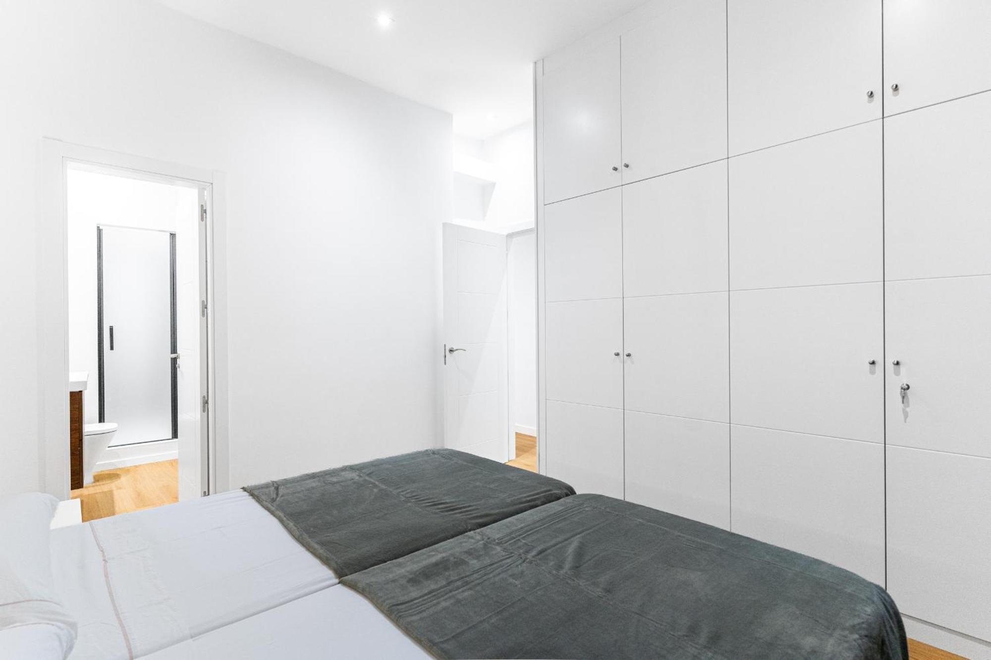 Apartamento Vr Jeronima Madrid