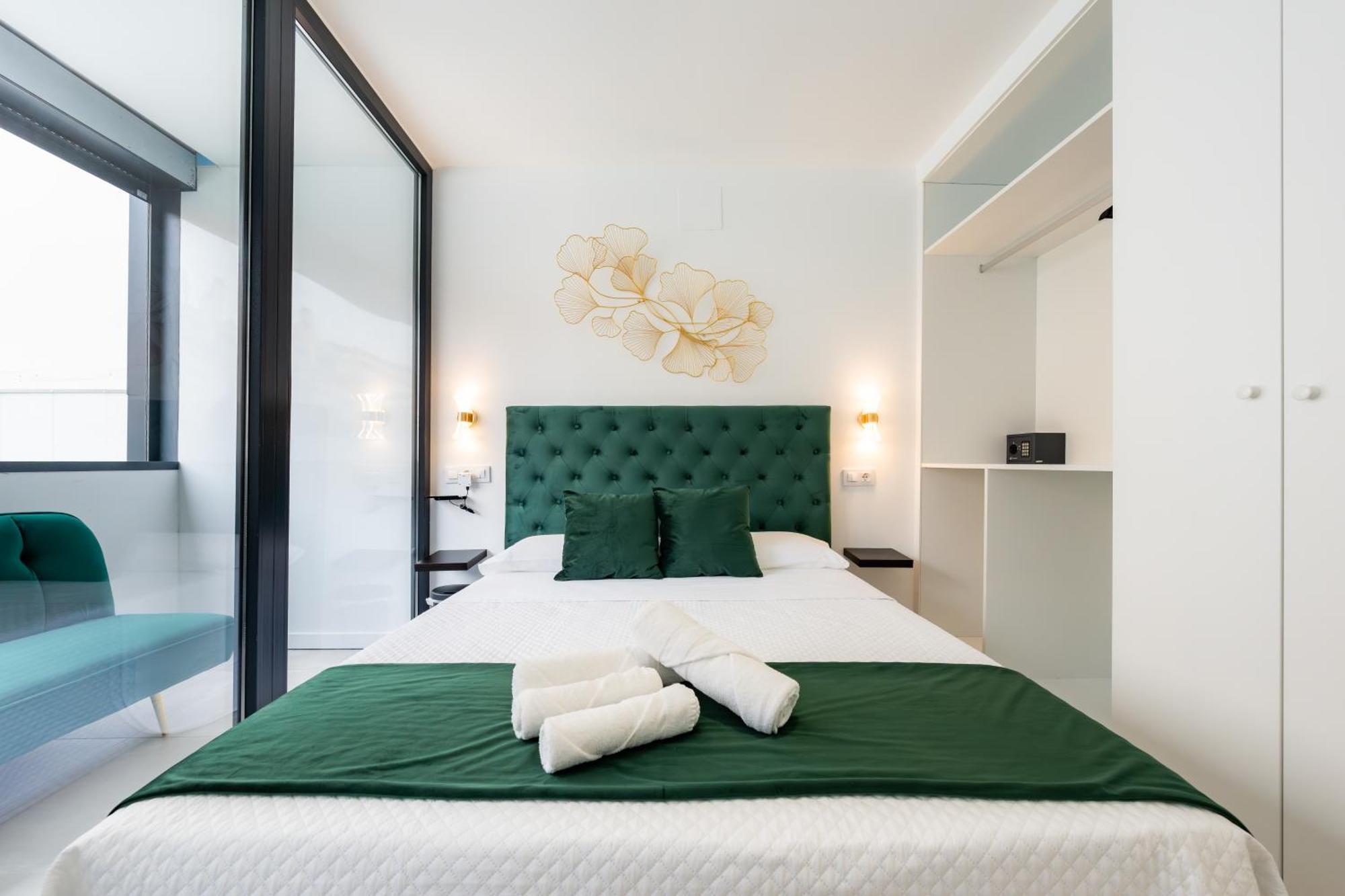 Lemon & Bernabeu Aparthotel *