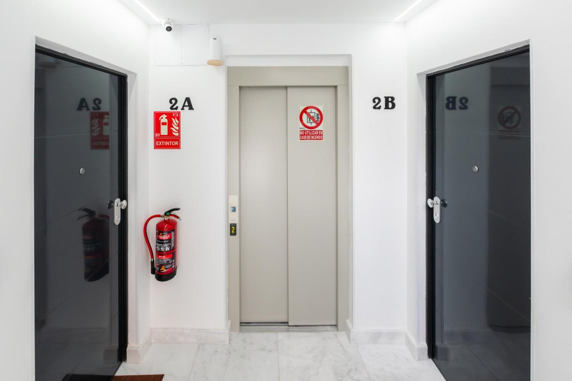 Aparthotel Lemon & Bernabeu