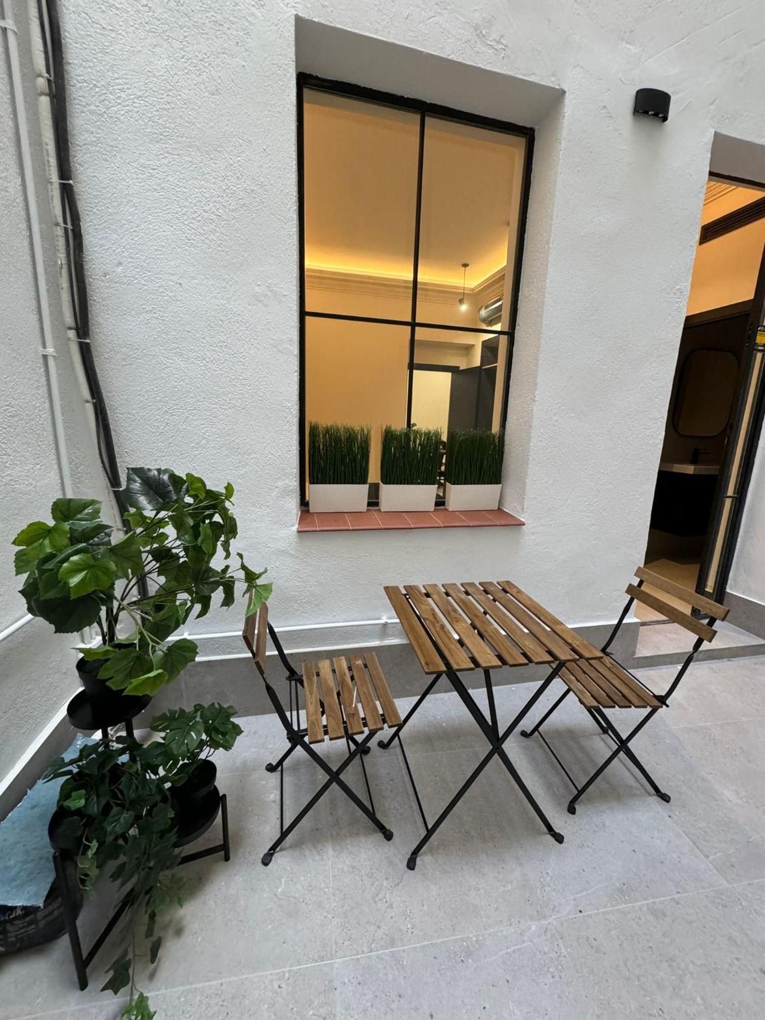 Luxury Almagro 2bd-3bth By Madrid4you Apartamento *