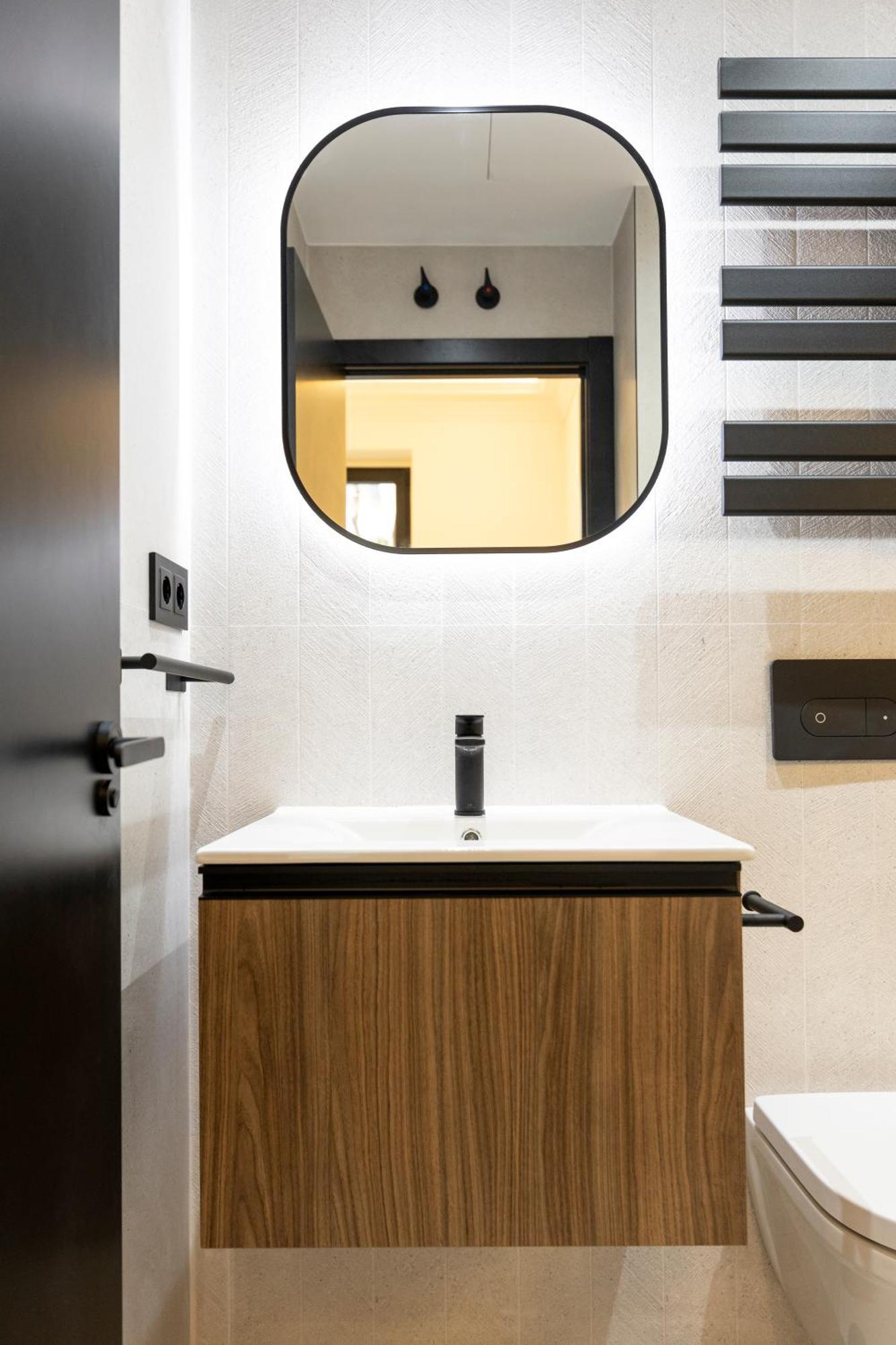 Luxury Almagro 2bd-3bth By Madrid4you Madrid