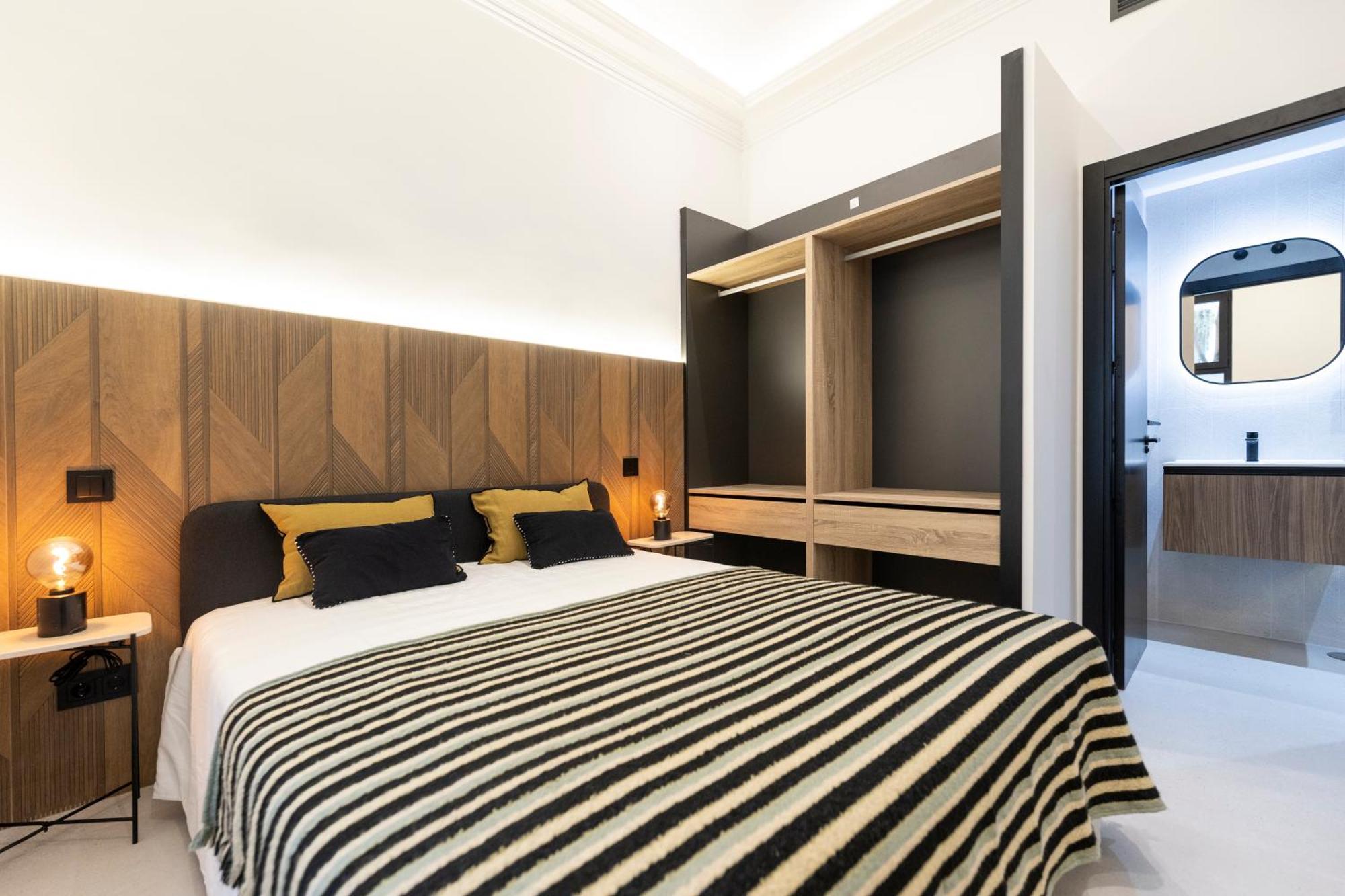 Luxury Almagro 2bd-3bth By Madrid4you Apartamento *