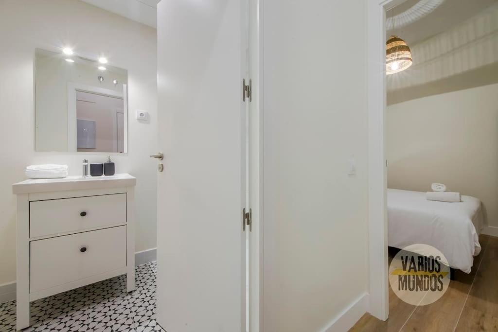 Apartamento Cozy Y Centrico 6pax En Plaza Del Carmen E2 Madrid