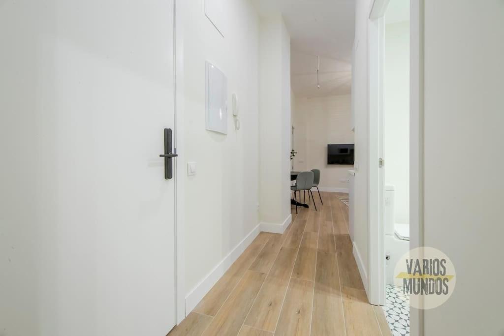 Cozy Y Centrico 6pax En Plaza Del Carmen E2 Apartamento Madrid