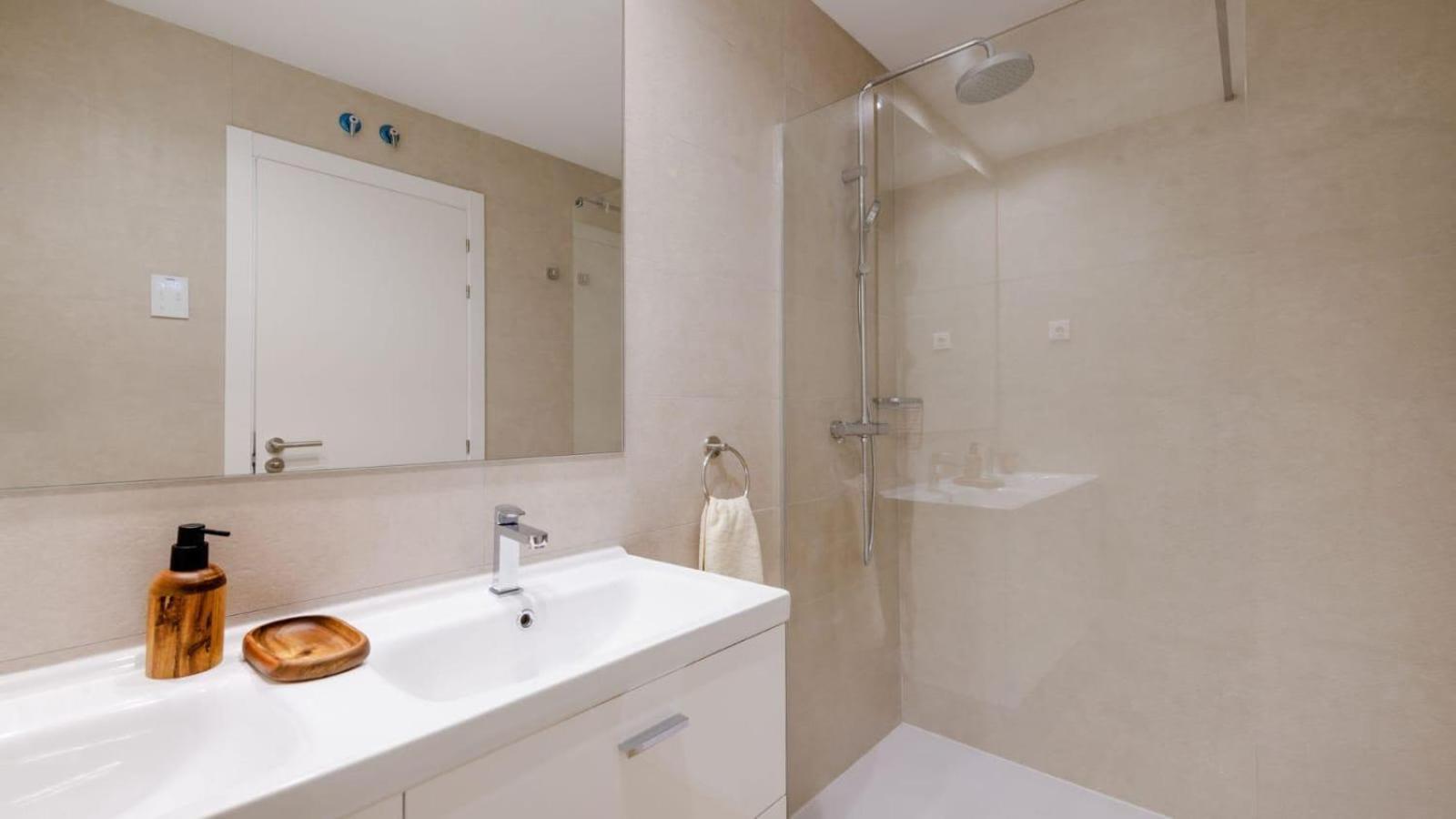 Rio Exclusive Living *