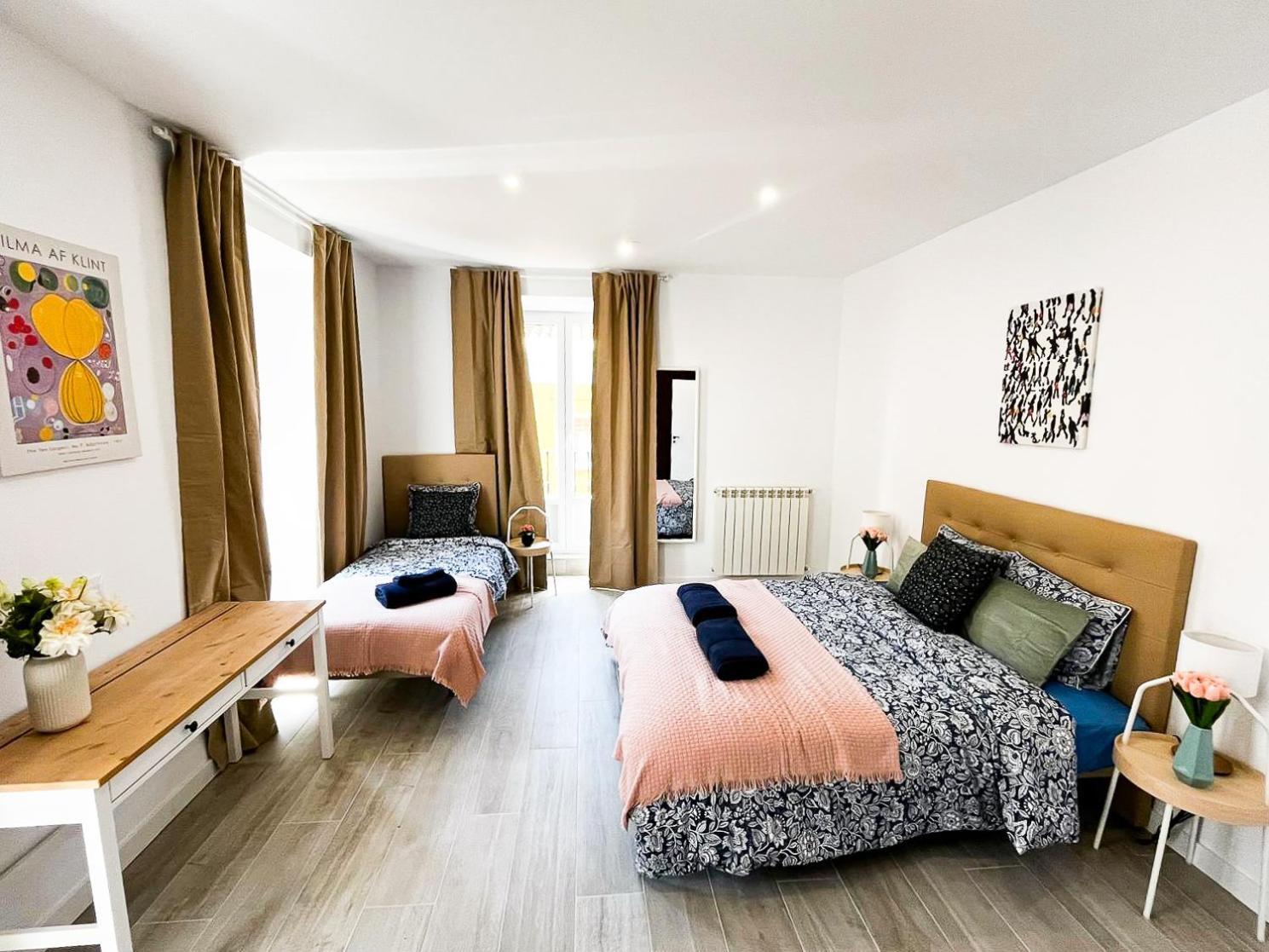 Hostal Private - Ferrer Madrid
