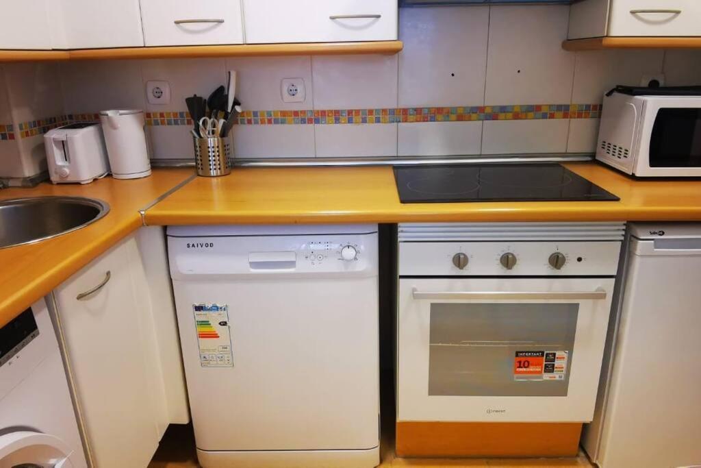 Cozy With Parking, Gym, Pool And Padel - Pirra Apartment