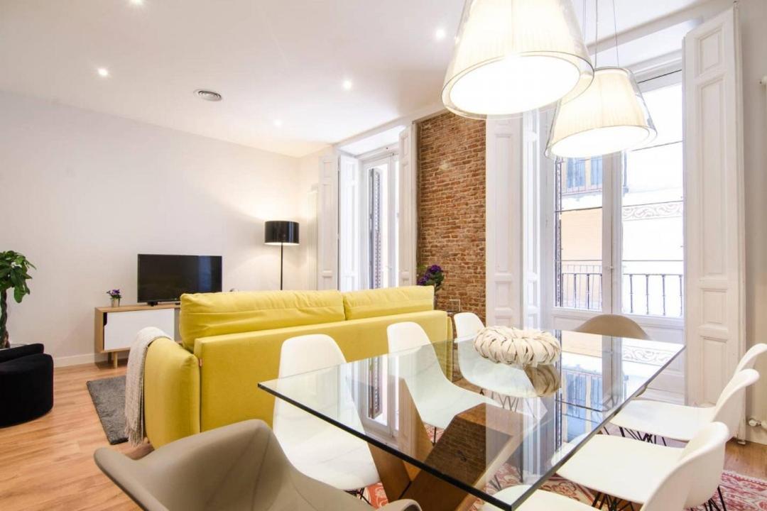 Tres Peces, 34 Apartamento