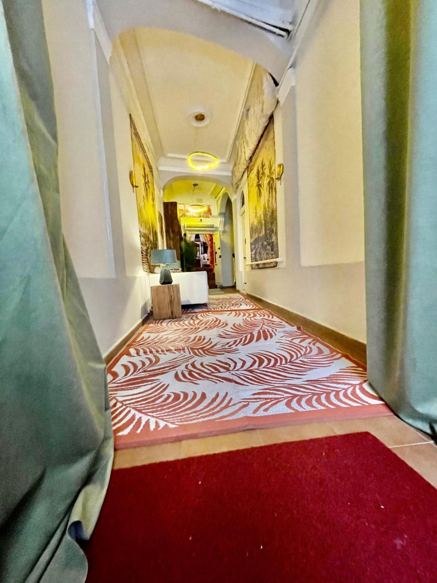 Hotel Life Gran Via Design 3*