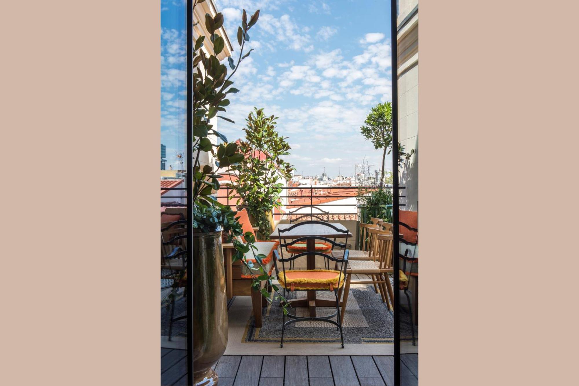Brach - Evok Collection Madrid