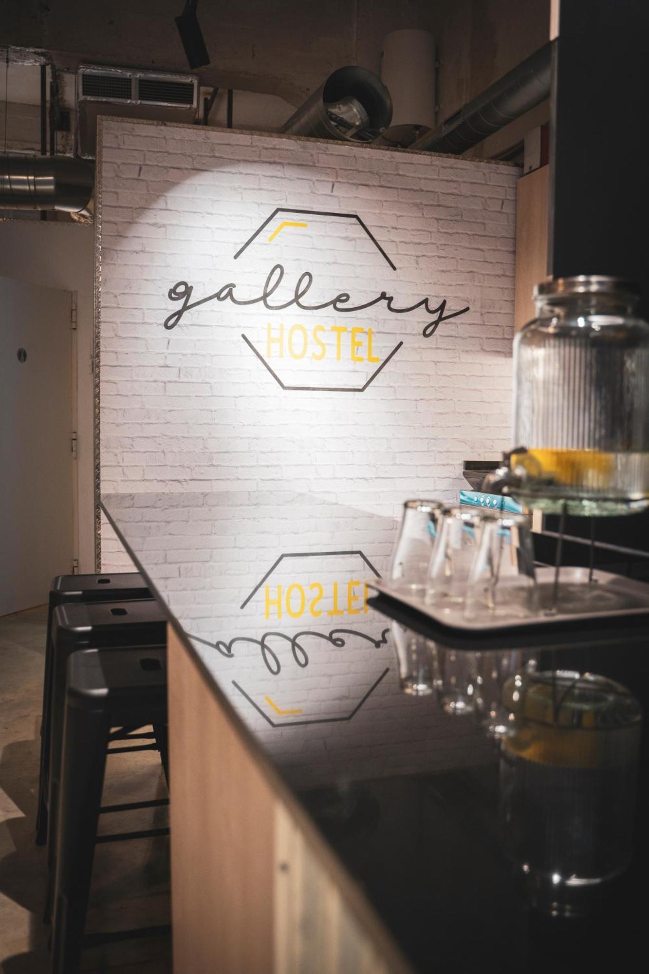 Gallery Residencia *