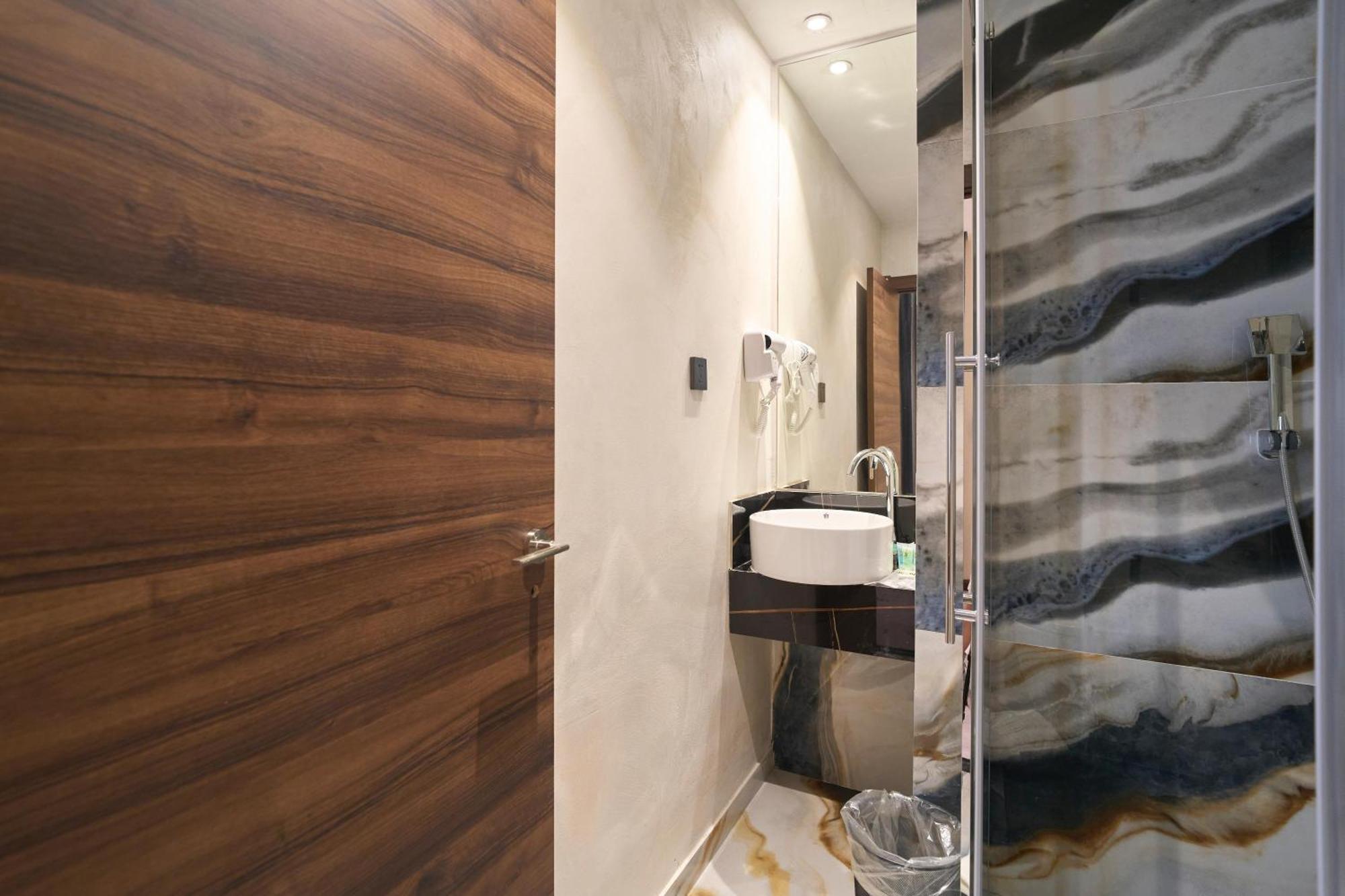 Menoir Dorsett Usera Hotel