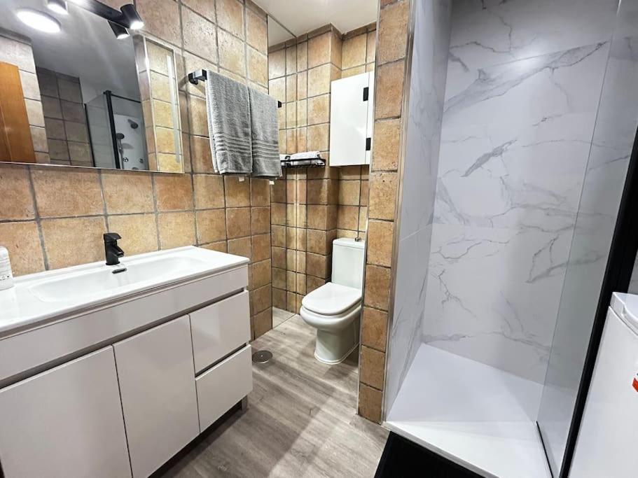 Apartamento Amueblado En El Centro De