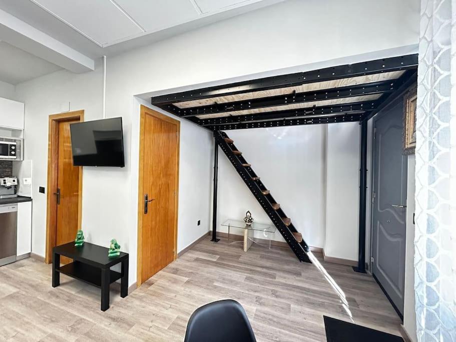 Apartamento Amueblado En El Centro De