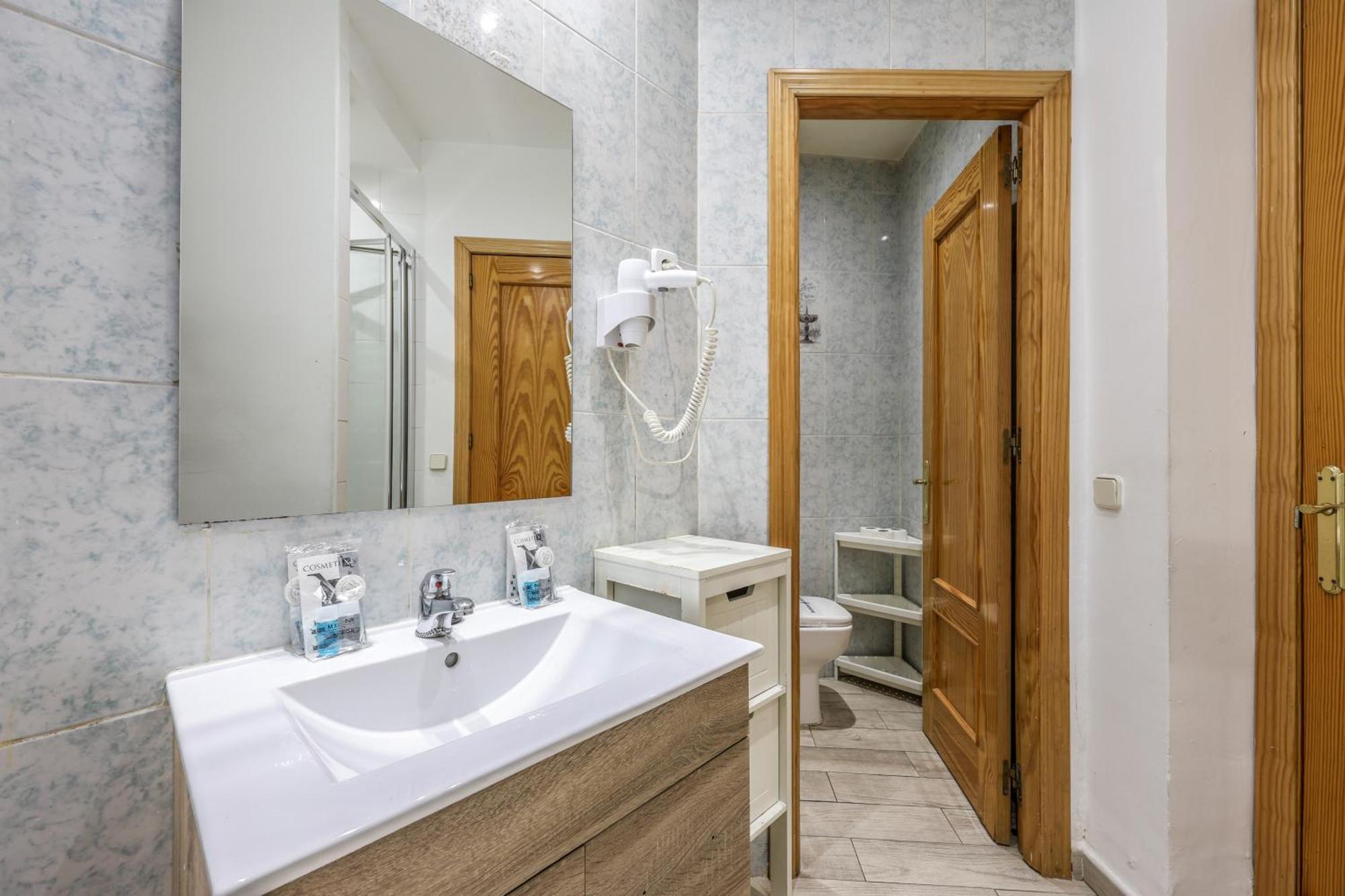 Apartamento Classy Close To Retiro Park, *