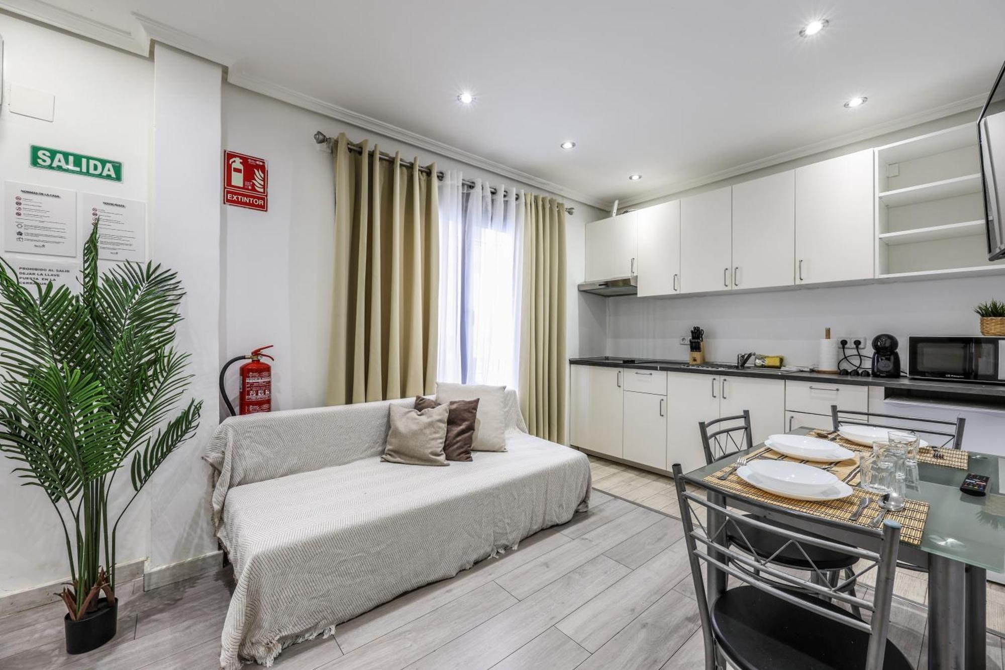 Classy Close To Retiro Park, * Madrid