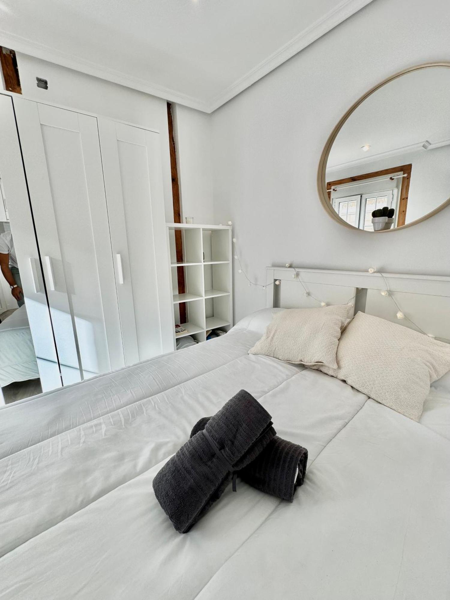 Apartamento Lovely Balcony Center *