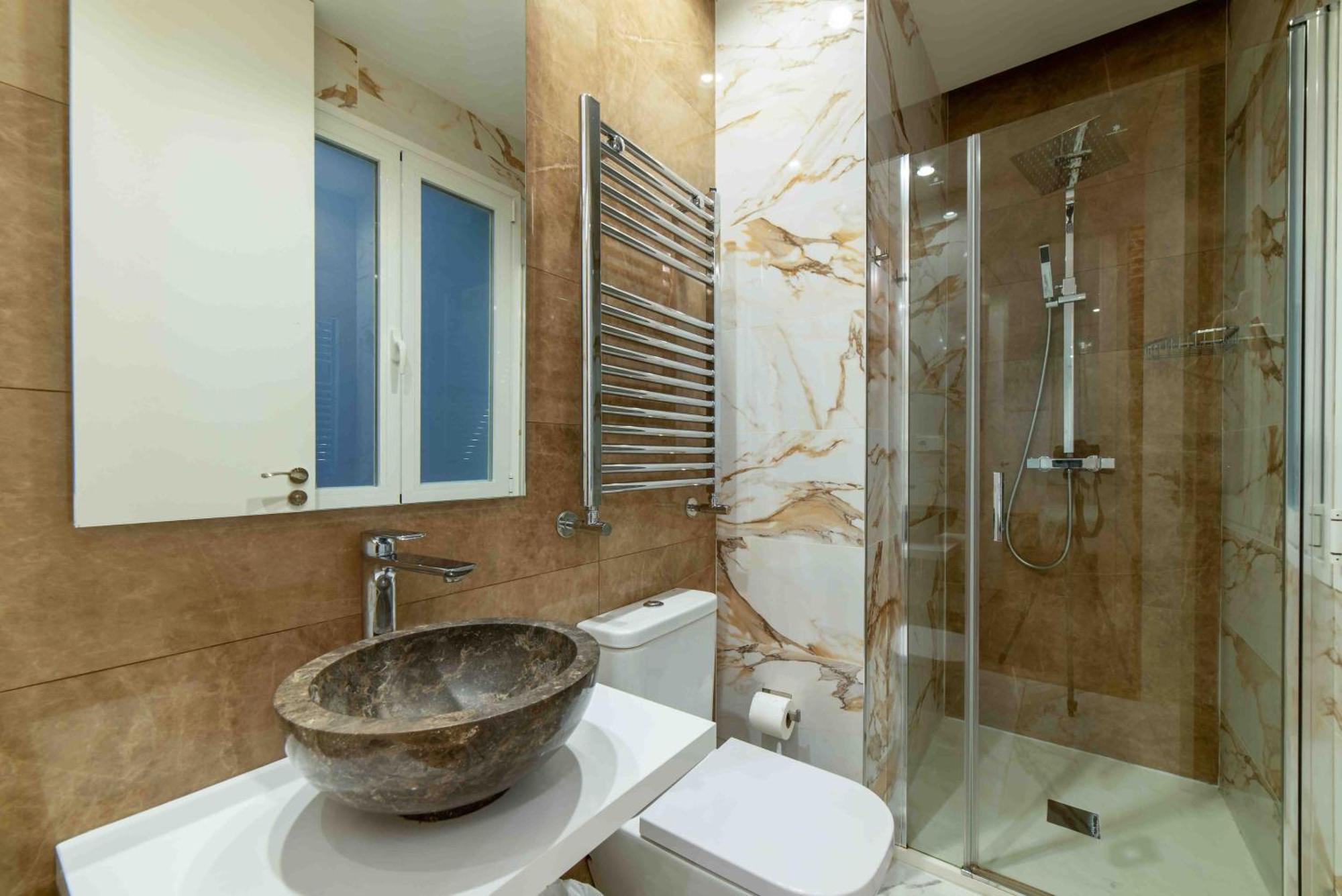 Apartamento Piso Moderno En Barrio De Salamanca Madrid