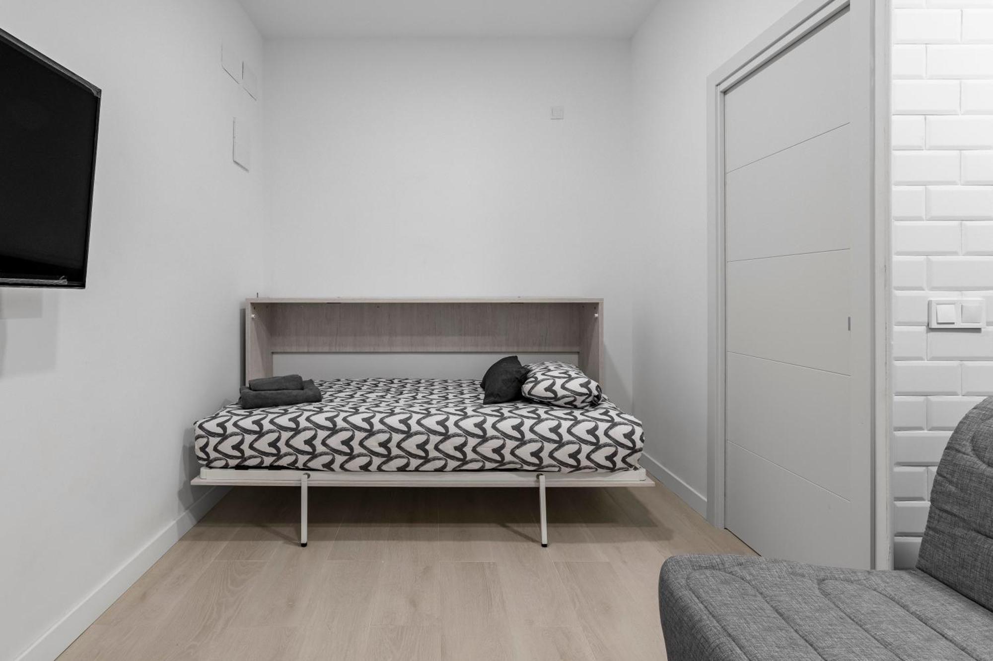 Apartamento Acogedor Estudio, Puerta Del Angel