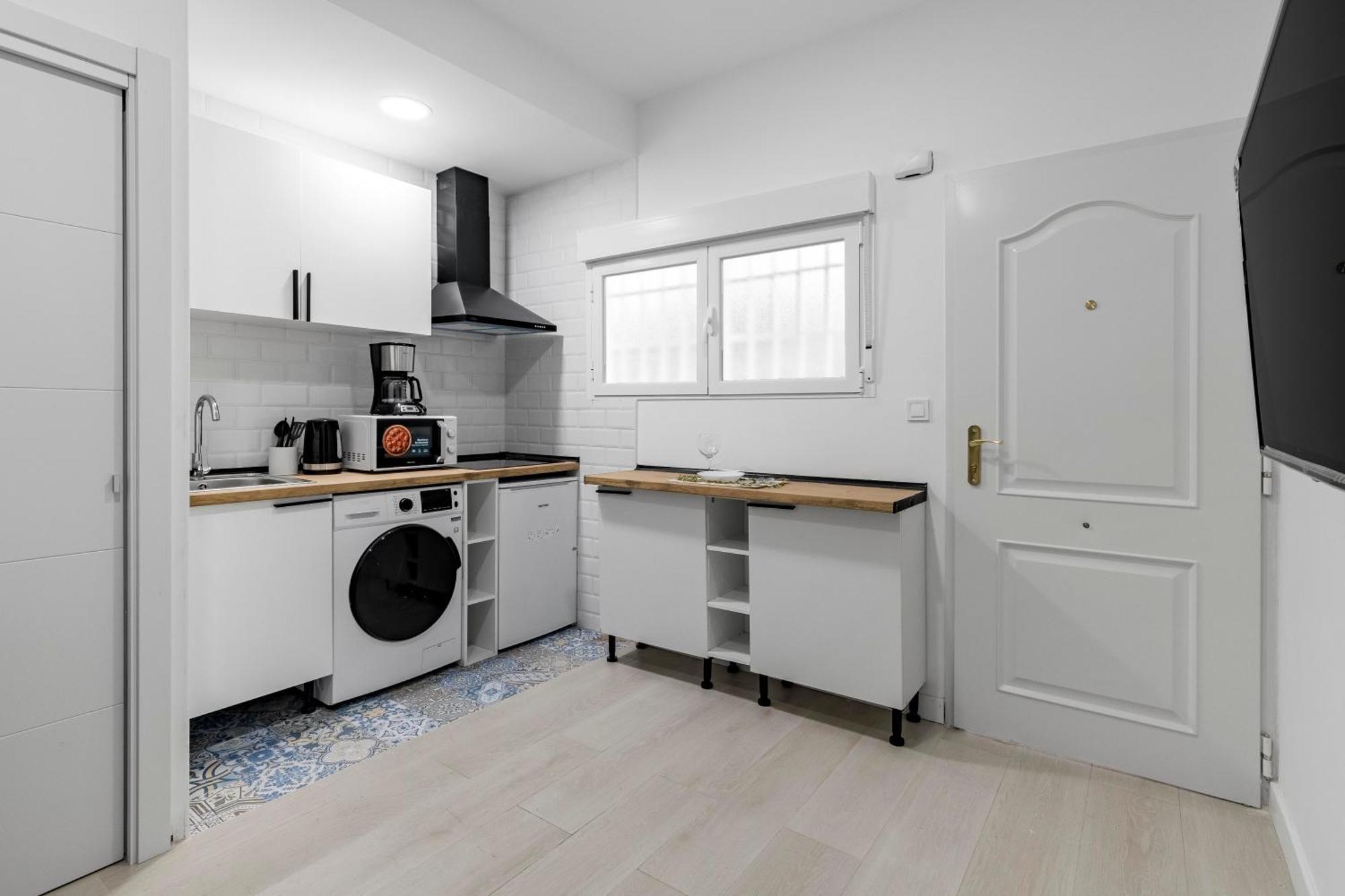 Apartamento Acogedor Estudio, Puerta Del Angel