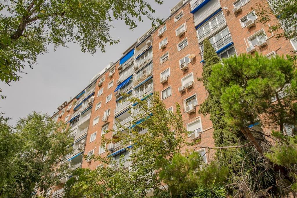 Entero Chamartin Apartamento *