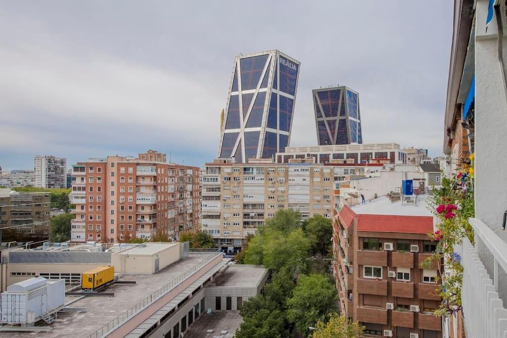 Entero Chamartin Apartamento