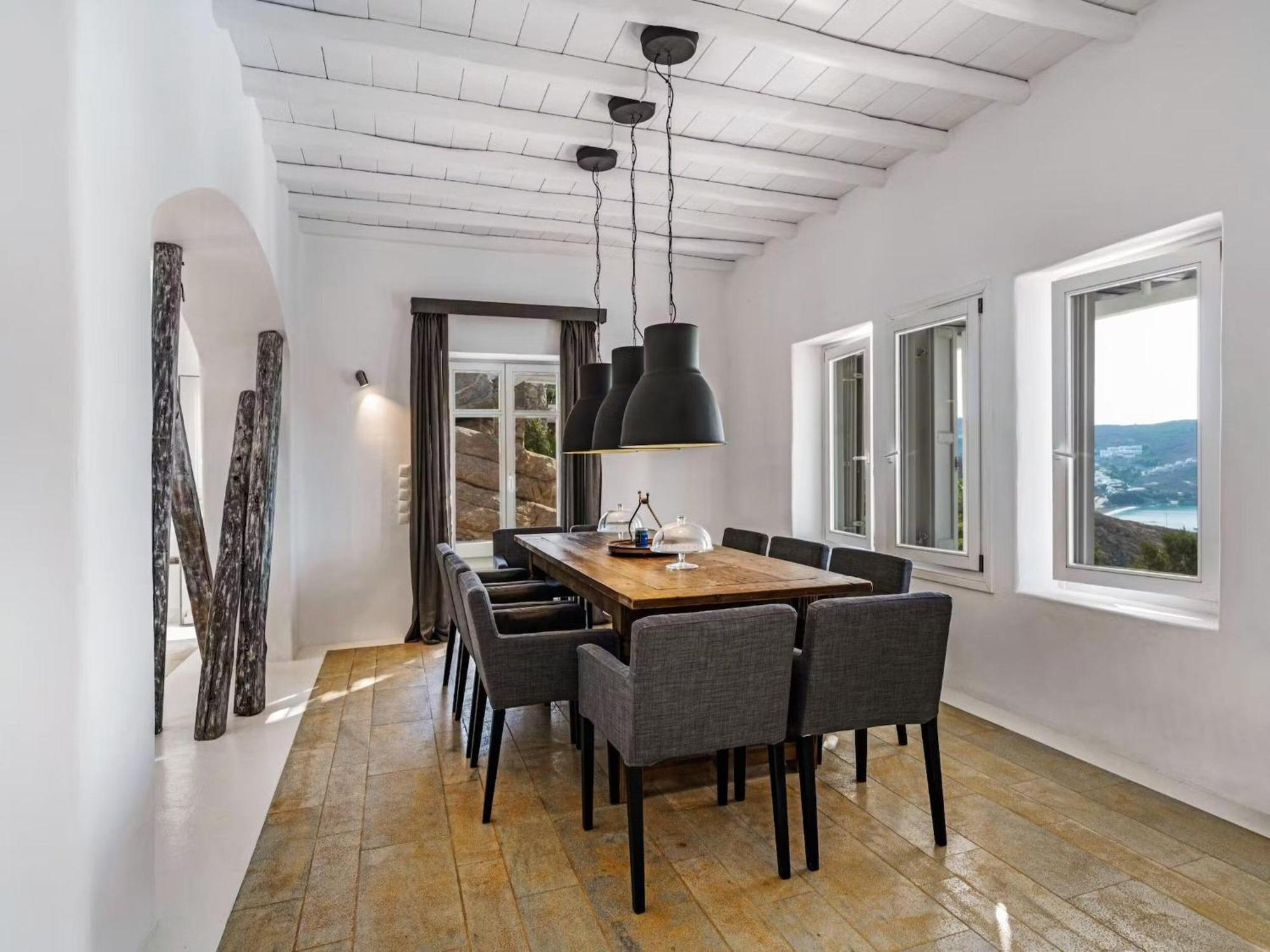 Stunning Surrounded By Lush Greenery Villa Madrid