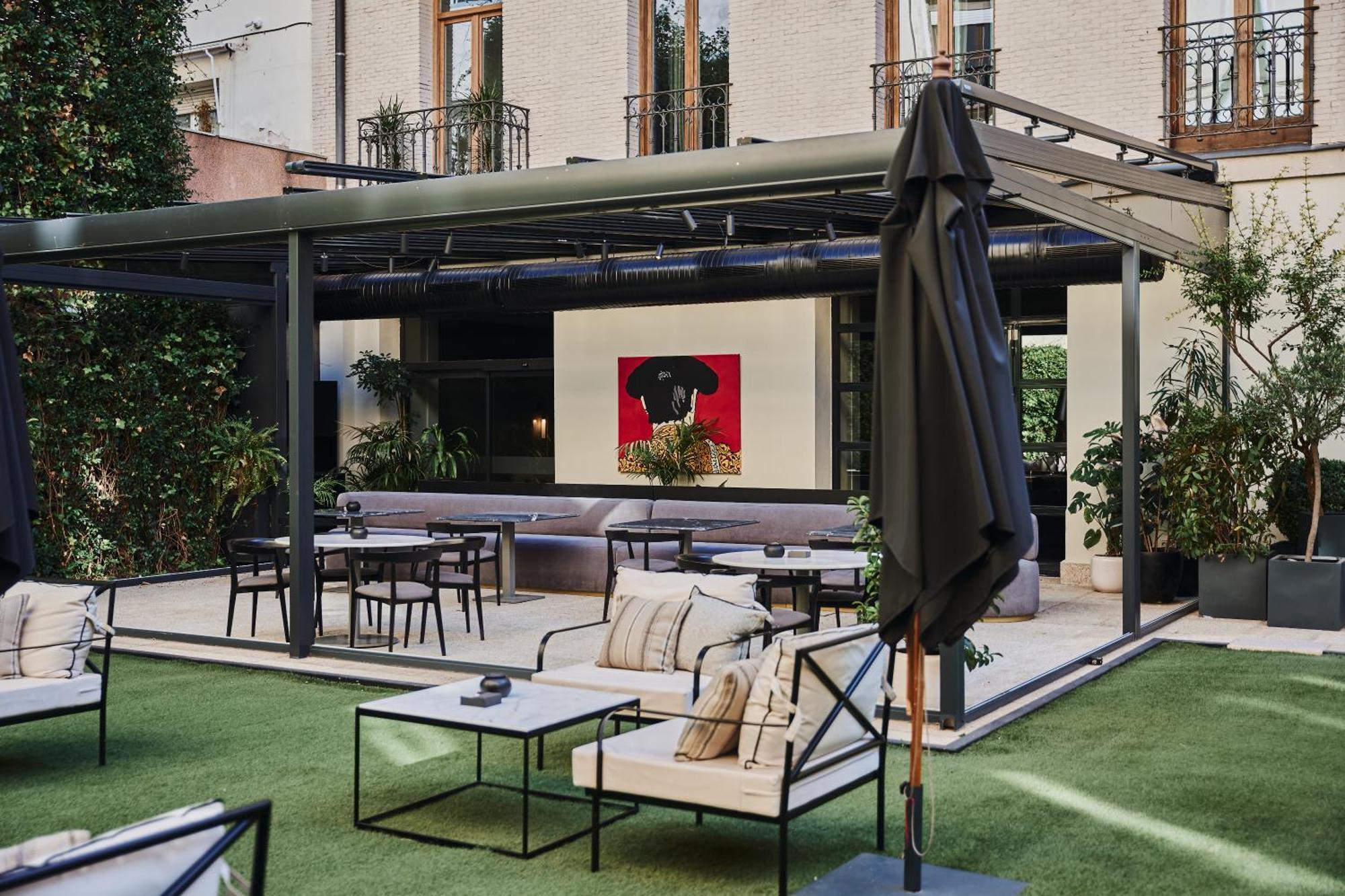 Hotel único Madrid, Small Luxury 5*
