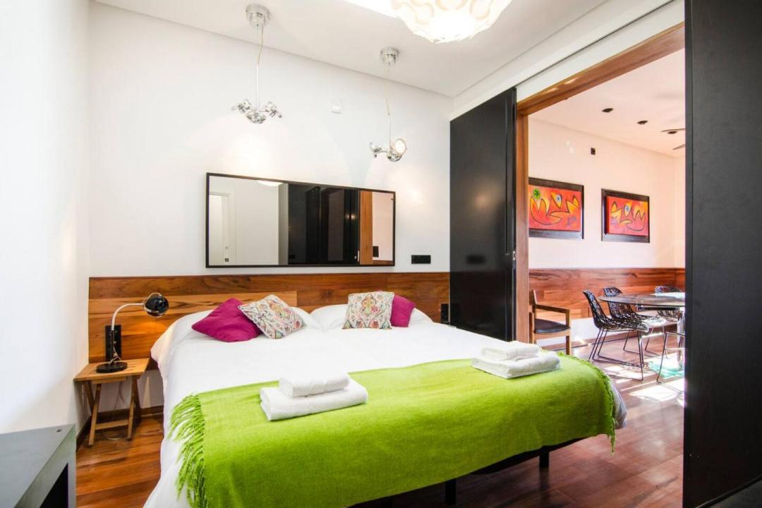 Apartamento 3bedrooms 2bathrooms Furnished - Lavapies - Bright Madrid