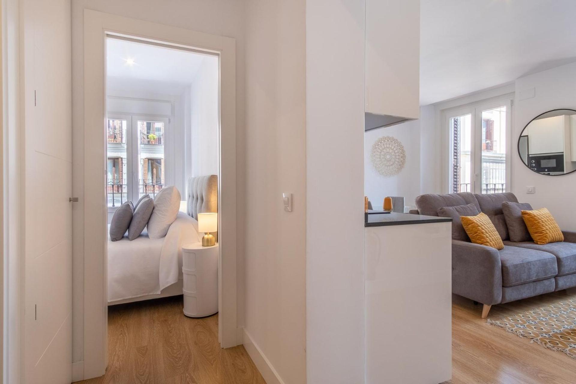 Charming For 4 Steps Away From Mercado De San Miguel , Calle Mayor Iv Madrid