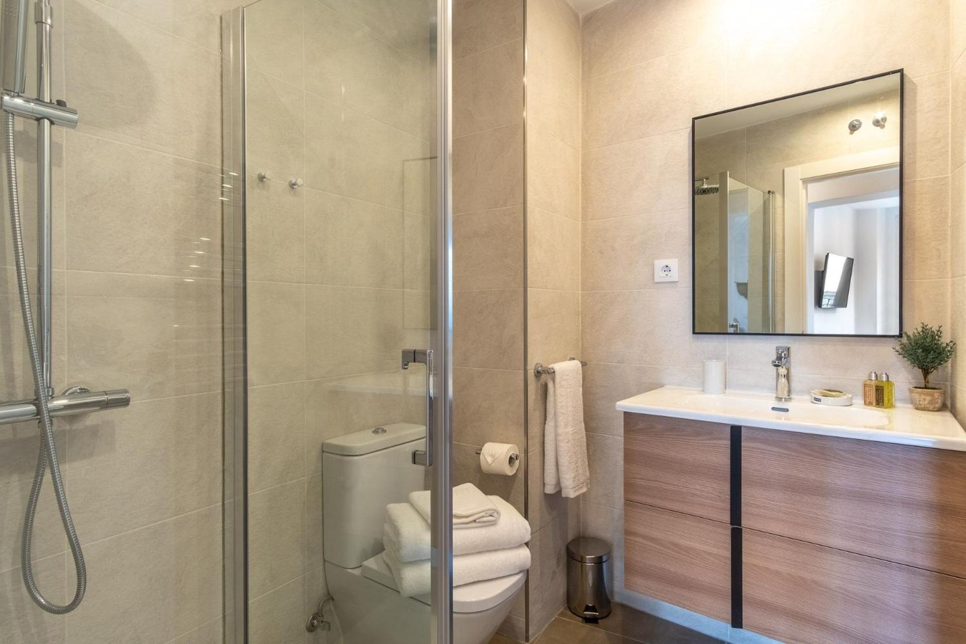 Apartamento Charming For 4 Steps Away From Mercado De San Miguel , Calle Mayor Iv
