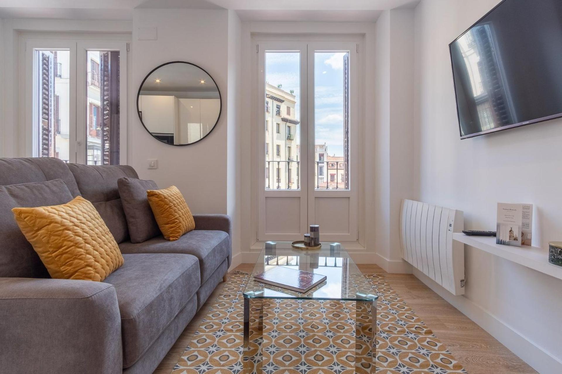 Apartamento Charming For 4 Steps Away From Mercado De San Miguel , Calle Mayor Iv *