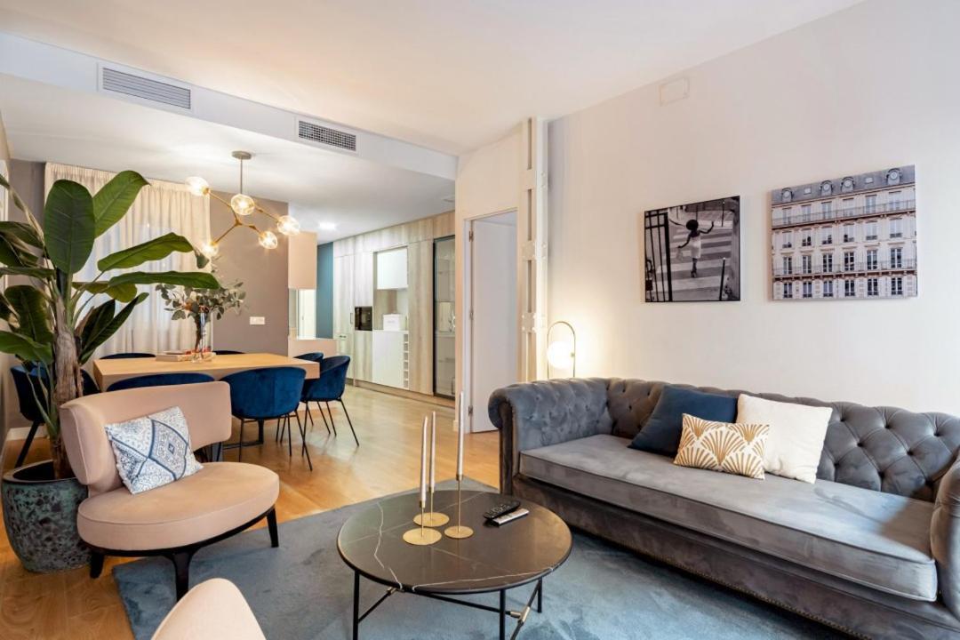 3 Bedrooms 2 Bathrooms Furnished - Salamanca - Stylish - Mintystay Apartamento Madrid